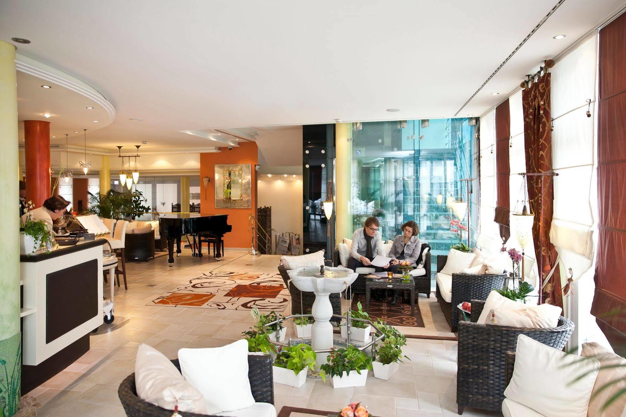 Boutiquehotel La Casa Tuebingen Ngoại thất bức ảnh