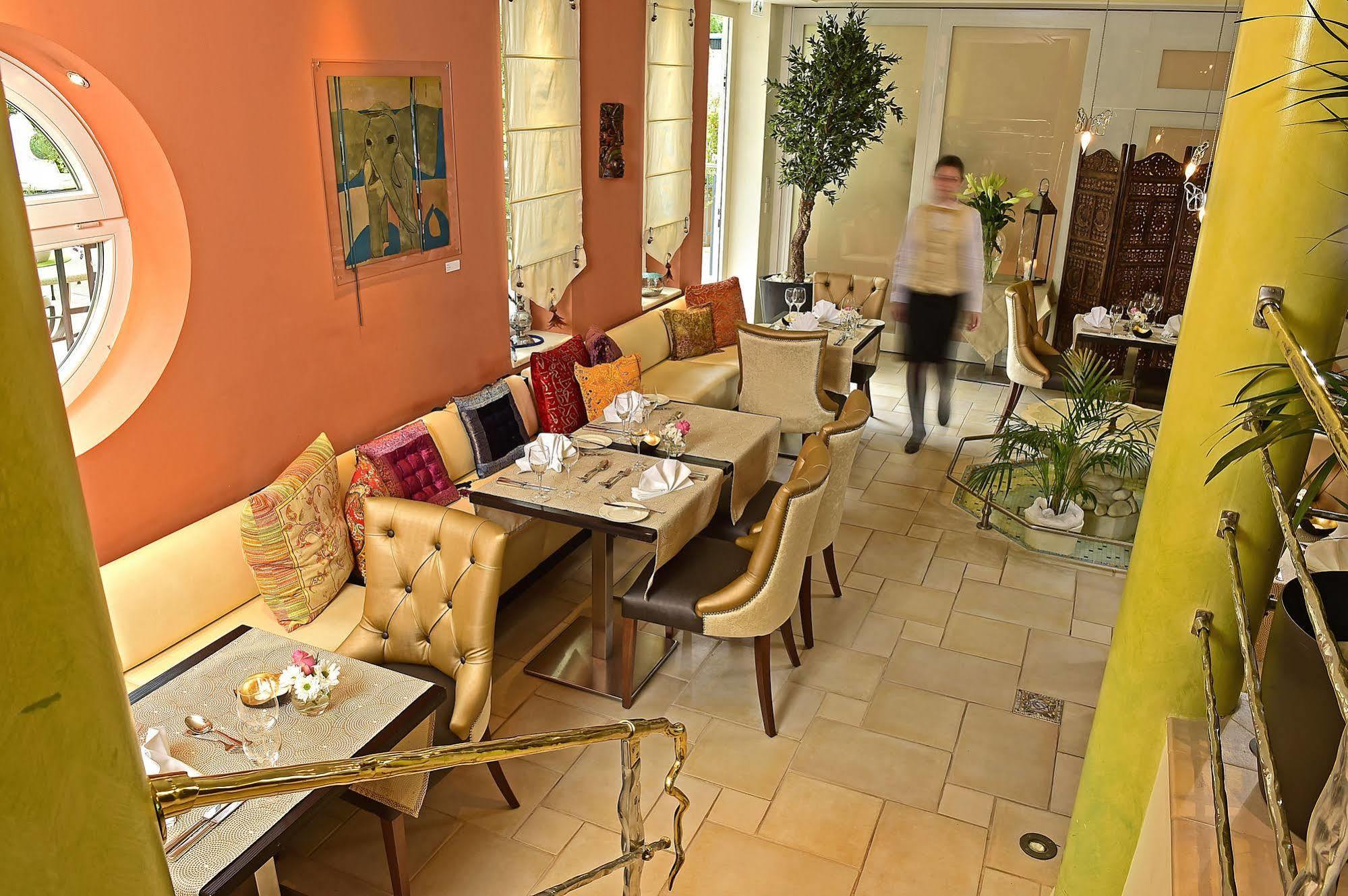 Boutiquehotel La Casa Tuebingen Ngoại thất bức ảnh