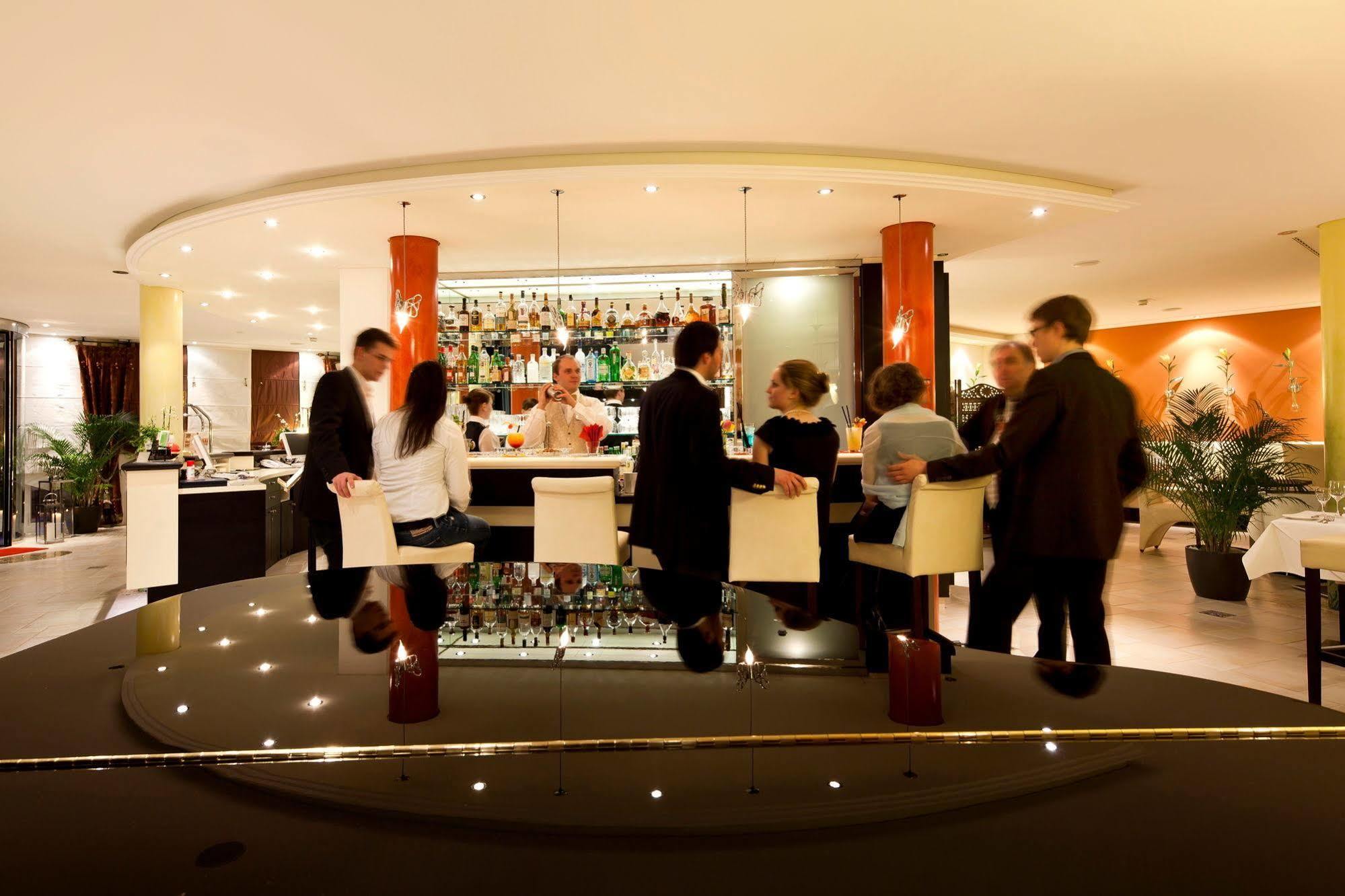 Boutiquehotel La Casa Tuebingen Ngoại thất bức ảnh